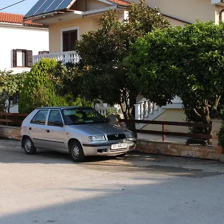 Apartment With A Parking Space - 6959 Umag