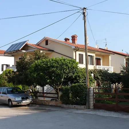 With A Parking Space - 6959 Appartamento Umago