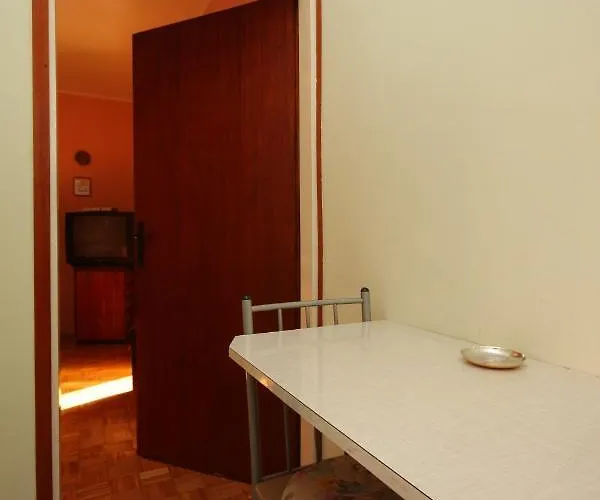 With A Parking Space - 6959 Apartman Umag
